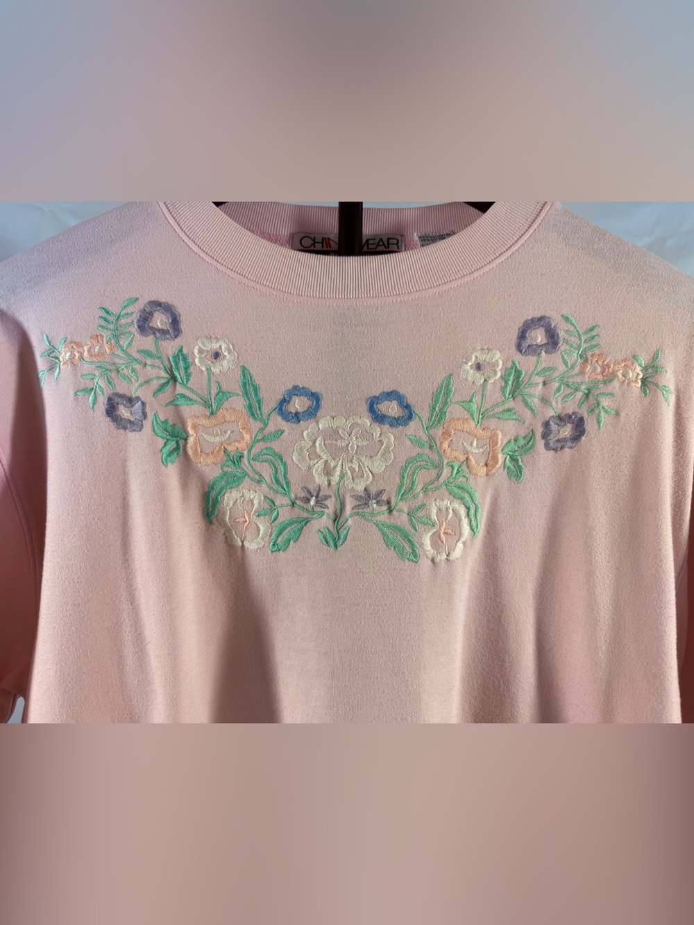 Vintage China Wear Floral Embroidered Sweatshirt Pink Cottagecore M